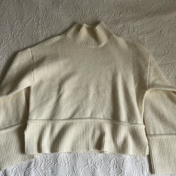 Marled Cream Cowl Neck Sweater with Ribbed Detailing - Picture 3 of 7